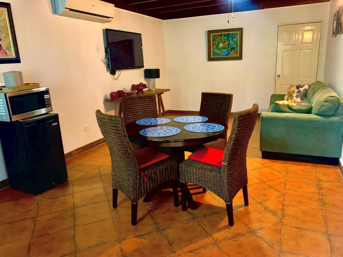 Altamont West Hotel Montego Bay Eksteriør billede