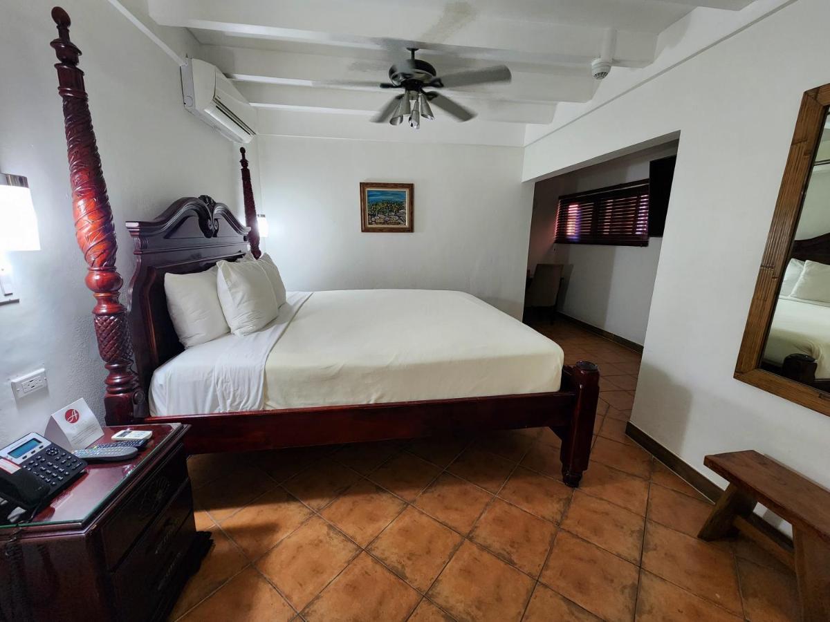 Altamont West Hotel Montego Bay Eksteriør billede