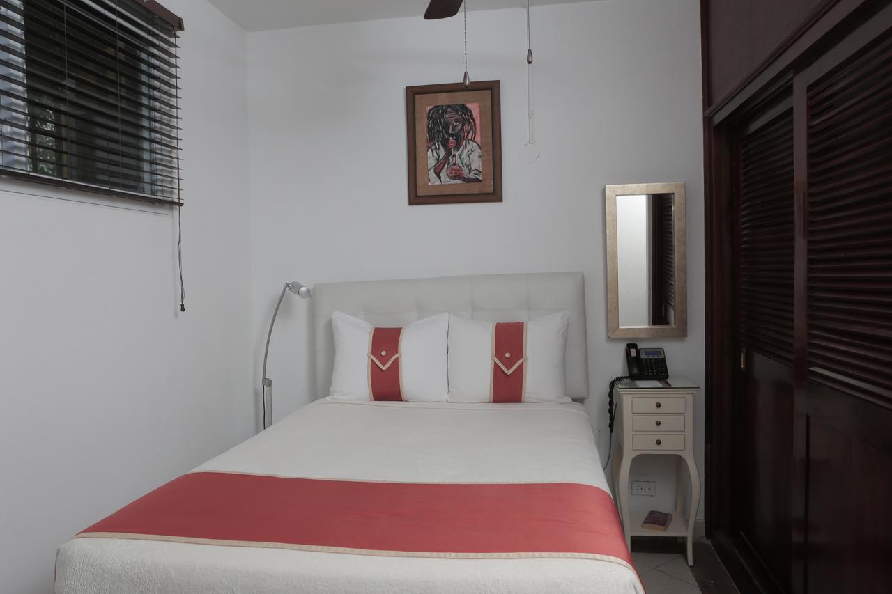 Altamont West Hotel Montego Bay Eksteriør billede