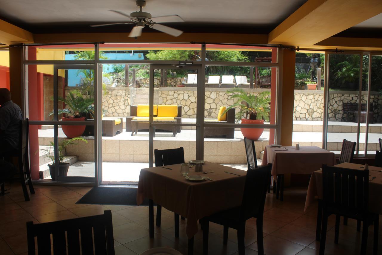 Altamont West Hotel Montego Bay Eksteriør billede