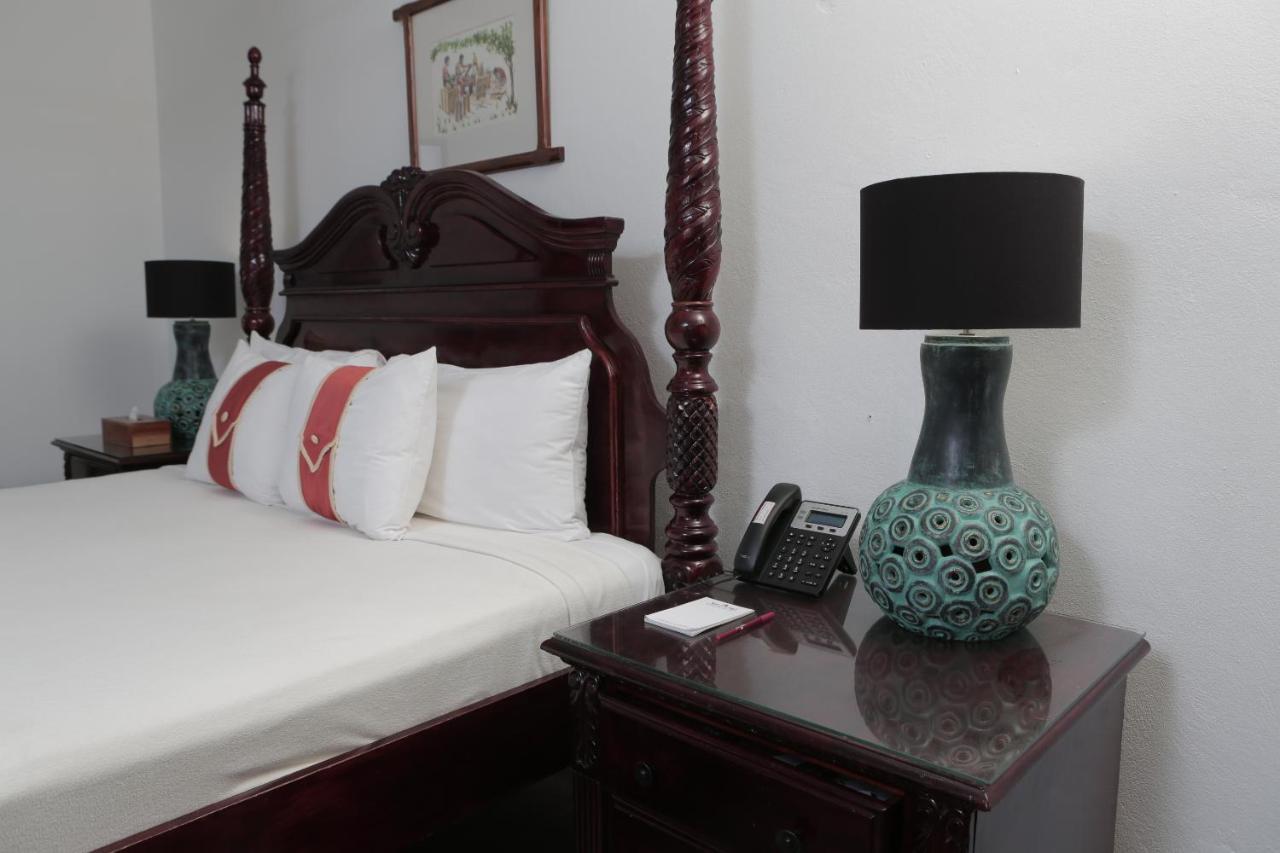 Altamont West Hotel Montego Bay Eksteriør billede
